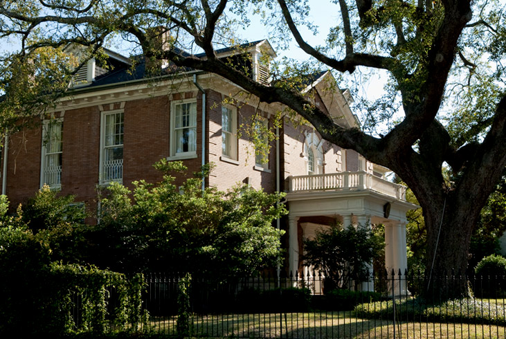 The lush Garden District